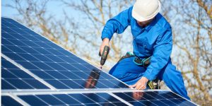 Installation Maintenance Panneaux Solaires Photovoltaïques à Abos